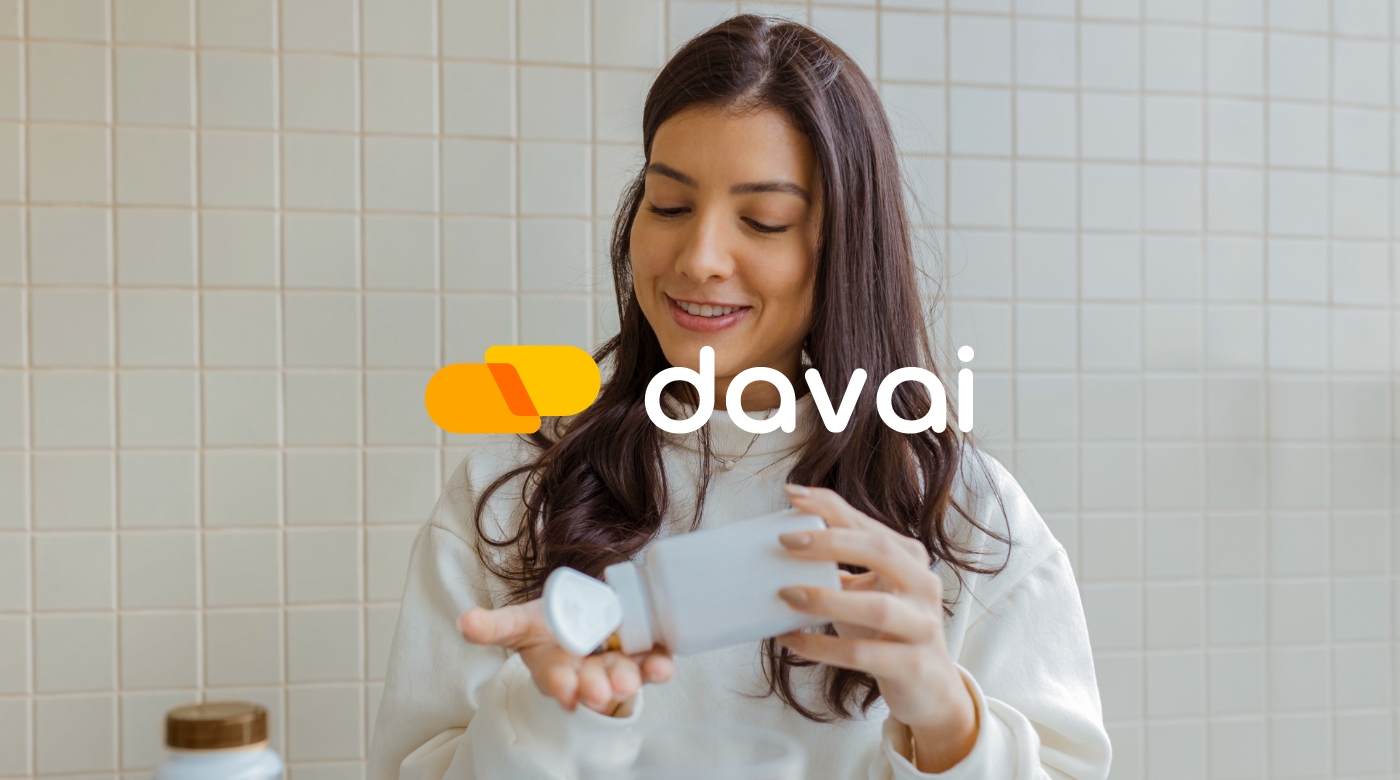Brand Identity to Emphasise Simplicity and Connectivity in Pharma Industry