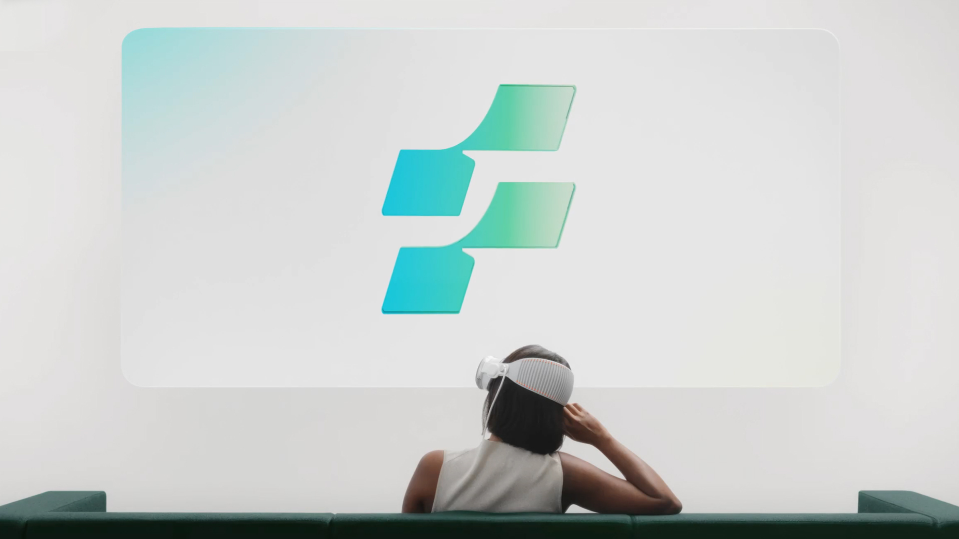 LN Hung Positions Influx as a Digital Strategy Leader With a Smart, Minimalist Identity