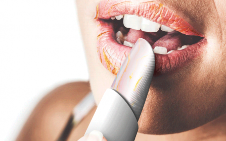 Smart Reusable Lipsticks Instant Colour Change Will Soon Become Reality